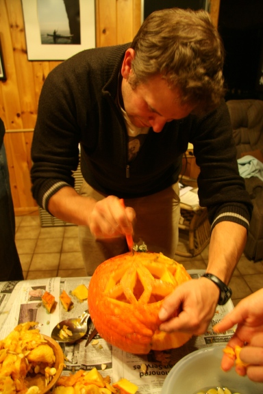 Frostycarving10_18_2009.jpg