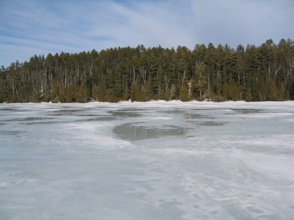 lakeice3_23_07.jpg