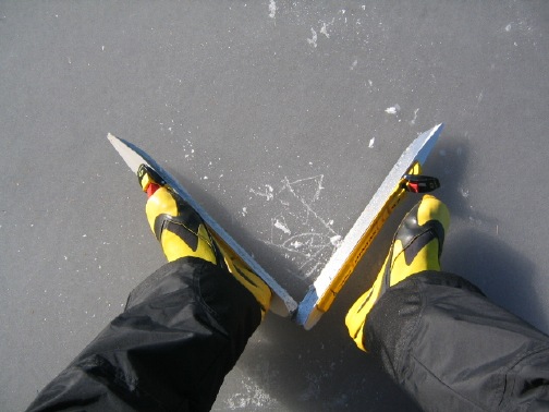 skates11_25_06.jpg